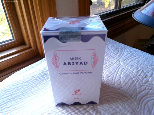 Afnan musk abiyad - abiyad, concentrated